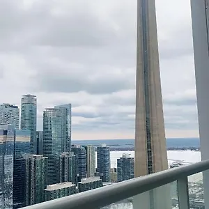 Executive 2 Beds With Lakeview Cn Tower Rogers Centre Toronto Island Entertainment District Toronto